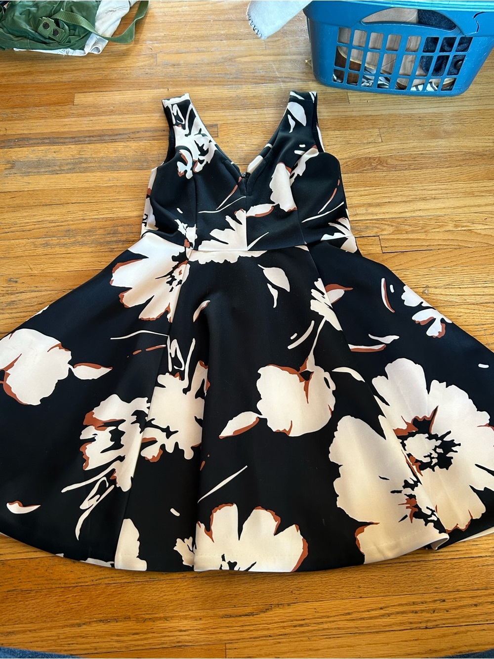 Maeva Amory Black Floral Fit-and-Flare Dress with Cream Blooms
